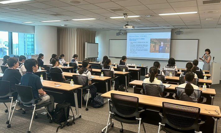 Presentation by President Senda